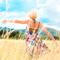 Image showing Woman enjoying the nature.