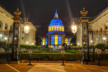 Image showing San Francisco city hall at night time