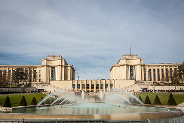 Image showing Architecture and Fountain in Paris france