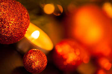 Image showing Warm gold and red Christmas candlelight background