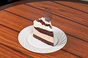 Image showing chocolate cake piece