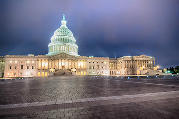 Image showing US Capitol Building  at night