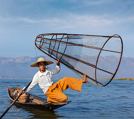 Image showing Burmese fisherman at Inle lake, Myanmar