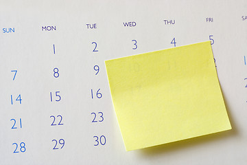 Image showing Sticky note on calendar

