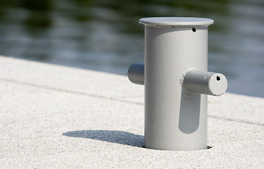 Image showing Mounting pole