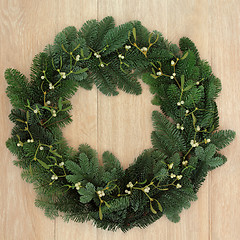 Image showing Mistletoe and Fir Wreath