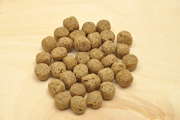 Image showing Detailed but simple image of dog food