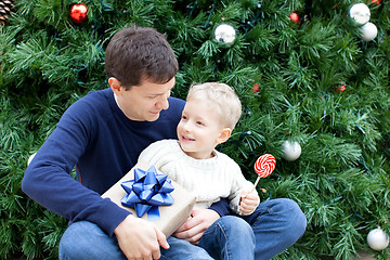 Image showing family at christmas