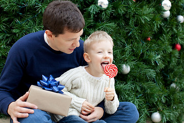 Image showing family at christmas