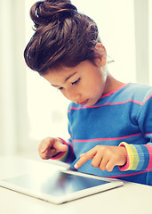 Image showing little girl with tablet pc