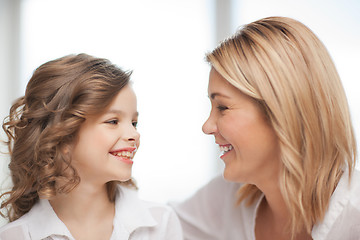 Image showing mother and daughter