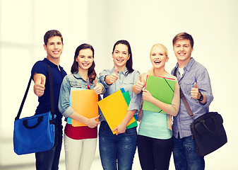 Image showing group of smiling students showing thumbs up