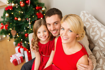 Image showing happy family at home