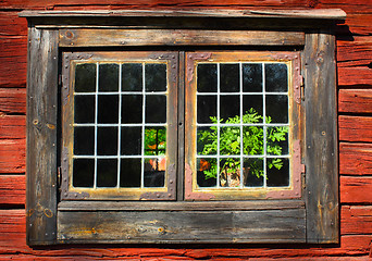 Image showing old window 