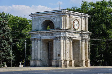 Image showing Triumphal Arch in Chisinau, Moldova