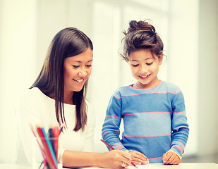 Image showing mother and daughter drawing