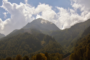 Image showing Autumn mountains in a cloudy day