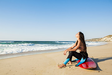 Image showing Getting ready for surf