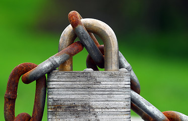 Image showing Padlock and Chain