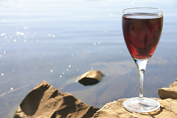 Image showing Red wine on rocks