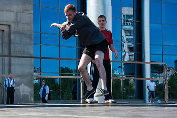 Image showing Dancer-guy amateur Break-dance