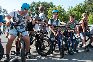 Image showing Fans of bike trial,