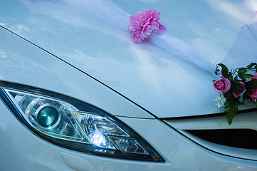 Image showing Wedding car decoration.