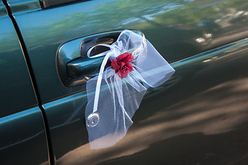 Image showing Wedding car decoration.