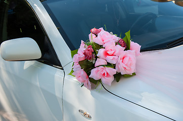 Image showing Wedding car decoration.