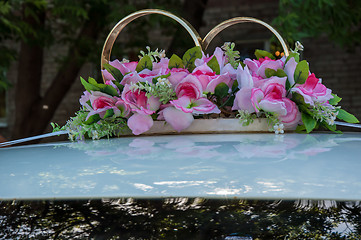 Image showing Wedding car decoration.