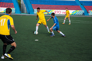 Image showing Boys play football