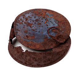 Image showing Old rusty tin can