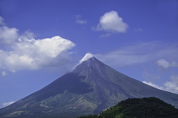 Image showing Mayon Volcano