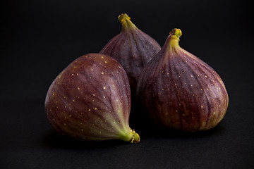 Image showing Figs