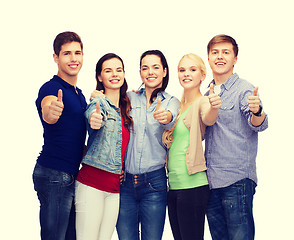 Image showing group of smiling students showing thumbs up