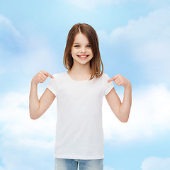 Image showing smiling little girl in white blank t-shirt