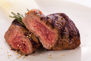 Image showing Succulent medium rare beef steak