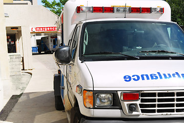 Image showing Ambulance at emergency