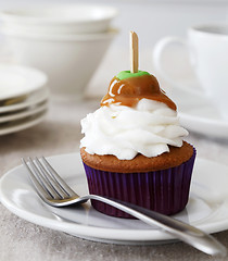 Image showing Spice cupcake