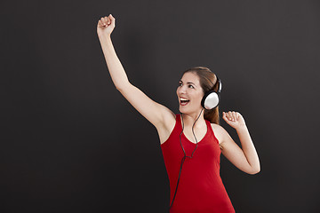 Image showing Woman listen music