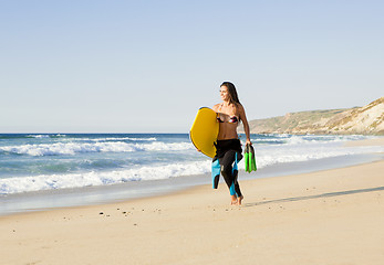 Image showing Female bodyboarder