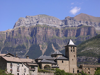 Image showing Spanish mountains in Ordesa