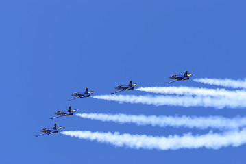 Image showing aerobatic group l-39