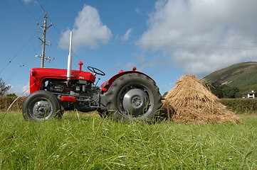 Image showing tractor and corn