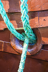 Image showing Rope with anchored ship