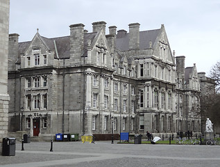 Image showing historic buildings in Dublin