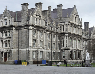 Image showing historic buildings in Dublin