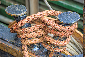 Image showing Rope with anchored ship