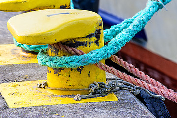 Image showing Rope with anchored ship