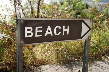 Image showing Beach this way